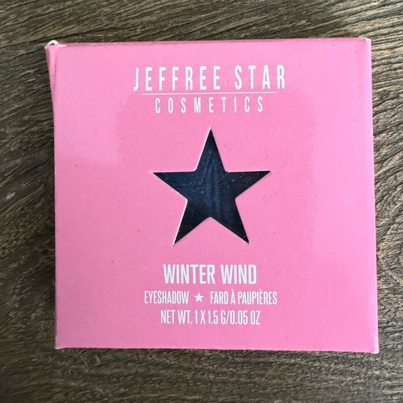 New Jeffree Star Cosmetics Artistry Single Eyeshadow‎ Color: Winter Wind - Picture 2 of 2